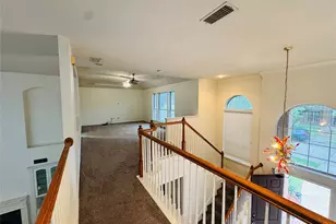 2762 Hillview Dr, Lewisville, TX 75067 - Photo 21