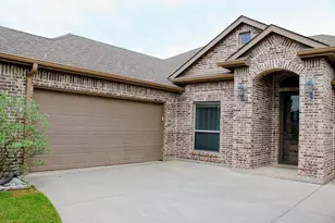 111 Cambridge St, Waxahachie, TX 75165 - Photo 1