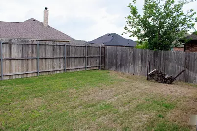 111 Cambridge Street, Waxahachie, TX 75165 - Photo 15