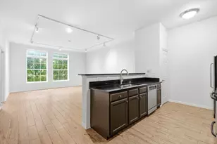 2305 Worthington St, Dallas, TX 75204 - Photo 13