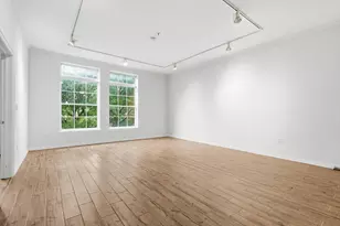 2305 Worthington St, Dallas, TX 75204 - Photo 7