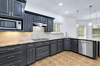 814 Red Oak Drive, Mansfield, TX 76063 - Photo 9