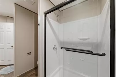 4600 Thompson Avenue, Grandview, TX 76050 - Photo 29