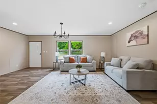 4600 Thompson Ave, Grandview, TX 76050 - Photo 17