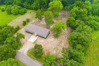 4600 Thompson Avenue, Grandview, TX 76050 - Photo 1