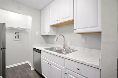 4502 Gaston Avenue #319, Dallas, TX 75246 - Photo 9