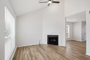 2320 Sherry St, Arlington, TX 76014 - Photo 5