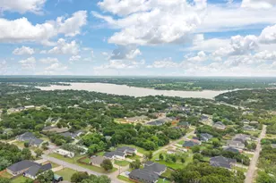 3023 Steepleridge Cir, Granbury, TX 76048 - Photo 37