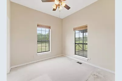 750 Lyons Road, Ennis, TX 75119 - Photo 5