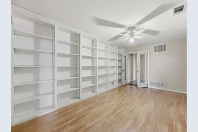 750 Lyons Road, Ennis, TX 75119 - Photo 17