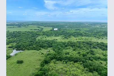 750 Lyons Road, Ennis, TX 75119 - Photo 33