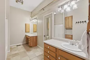 750 Lyons Rd, Ennis, TX 75119 - Photo 9