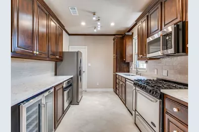 4449 Mockingbird Lane, Highland Park, TX 75205 - Photo 11