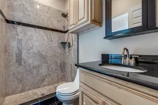 4449 Mockingbird Ln, Highland Park, TX 75205 - Photo 25