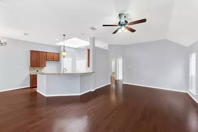 11201 Creekwood Drive, Frisco, TX 75035 - Photo 9