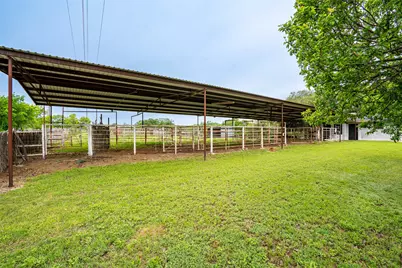 1766 Cr 424, Stephenville, TX 76401 - Photo 29