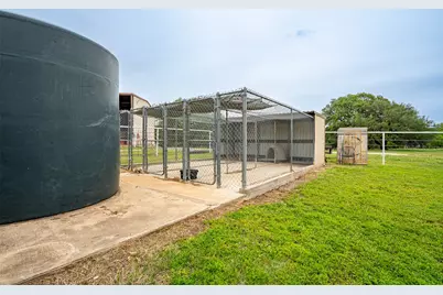 1766 Cr 424, Stephenville, TX 76401 - Photo 27