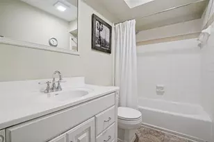 5225 Pensacola Dr, Garland, TX 75043 - Photo 17