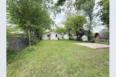 1624 Roy Street, Gainesville, TX 76240 - Photo 11