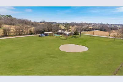 9213 Wilson Road, Pilot Point, TX 76258 - Photo 3