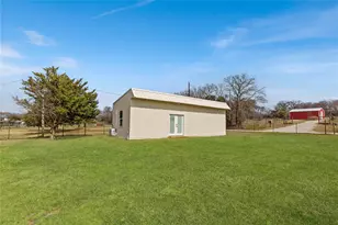 9213 Wilson Rd, Pilot Point, TX 76258 - Photo 31