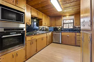 9213 Wilson Rd, Pilot Point, TX 76258 - Photo 11