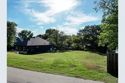 1115 E Lake Drive, Weatherford, TX 76087 - Photo 5