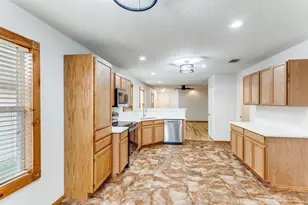 4817 Waterford Dr, Fort Worth, TX 76179 - Photo 9