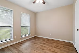 6004 Twinhill Dr, Arlington, TX 76016 - Photo 19