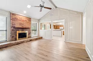 6004 Twinhill Dr, Arlington, TX 76016 - Photo 5