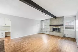 8033 Pinewood Dr, Benbrook, TX 76116 - Photo 5