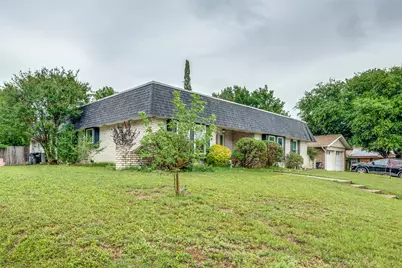 1616 Country Manor Road, Fort Worth, TX 76134 - Photo 3
