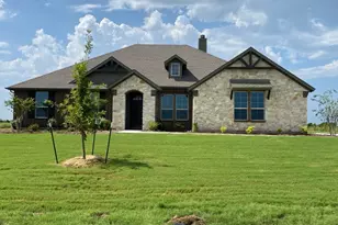 630 Co Rd 200, Valley View, TX 76272 - Photo 1