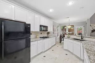5573 Seabury Dr, Fort Worth, TX 76137 - Photo 17