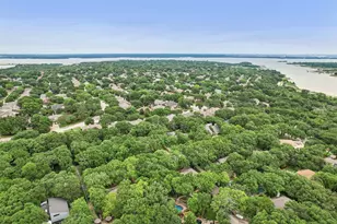2809 Stonehurst Dr, Grapevine, TX 76051 - Photo 33