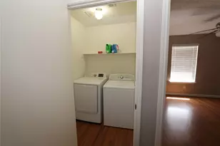 4360 Mesa Dr, Carrollton, TX 75010 - Photo 19