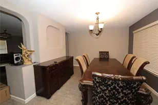 4360 Mesa Dr, Carrollton, TX 75010 - Photo 7