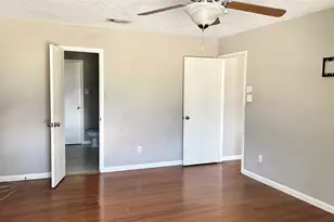 4360 Mesa Dr, Carrollton, TX 75010 - Photo 25