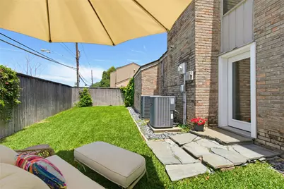 8903 Maple Glen Drive, Dallas, TX 75231 - Photo 27
