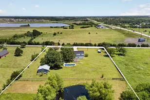 15907 Calvert Rd, Forney, TX 75126 - Photo 37