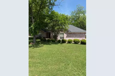 9009 Pleasant Hill Drive, Granbury, TX 76049 - Photo 3