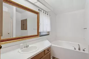 120 Brazos Dr, Whitney, TX 76692 - Photo 17