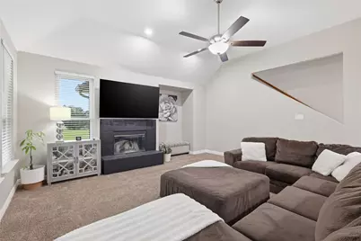 10400 Los Rios Drive, Fort Worth, TX 76179 - Photo 19