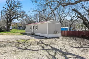 88 Live Oak St, Alvarado, TX 76009 - Photo 25