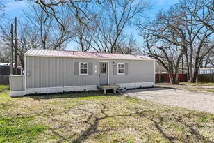 88 Live Oak St, Alvarado, TX 76009 - Photo 3