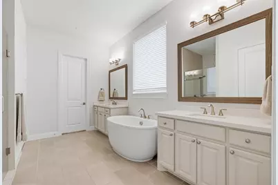 8068 Sarahville Drive, Dallas, TX 75252 - Photo 21