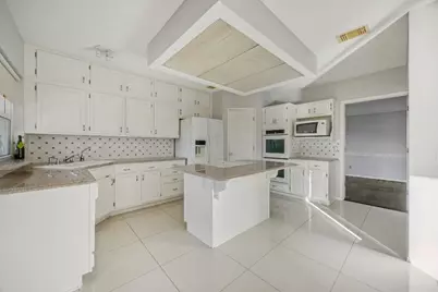 709 Bridget Way, Hurst, TX 76054 - Photo 9
