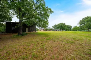 99 Lake Dr, Tioga, TX 76271 - Photo 37