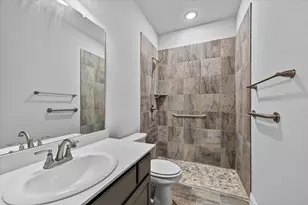 7815 Cottonwood Dr, Greenville, TX 75402 - Photo 13