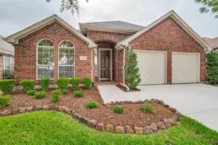 3116 Fox Hollow Dr, Little Elm, TX 75068 - Photo 3